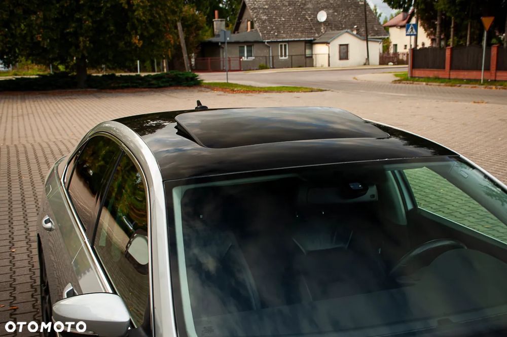 Volkswagen Passat 2.0 TDI DSG Individual - 19
