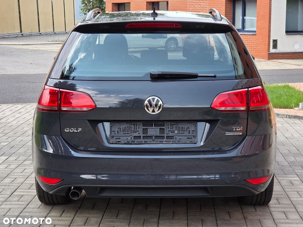 Volkswagen Golf 1.6 TDI BlueMotion Technology Cup - 4