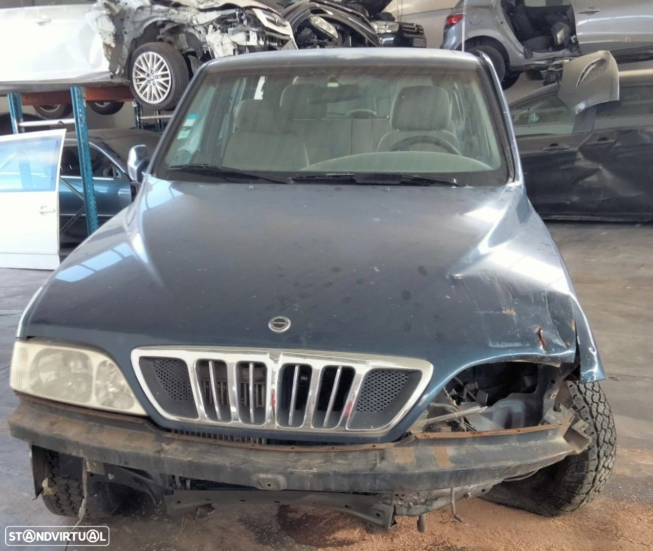 Ssangyong Musso 2.3TD de 2000 disponível para peças - 5