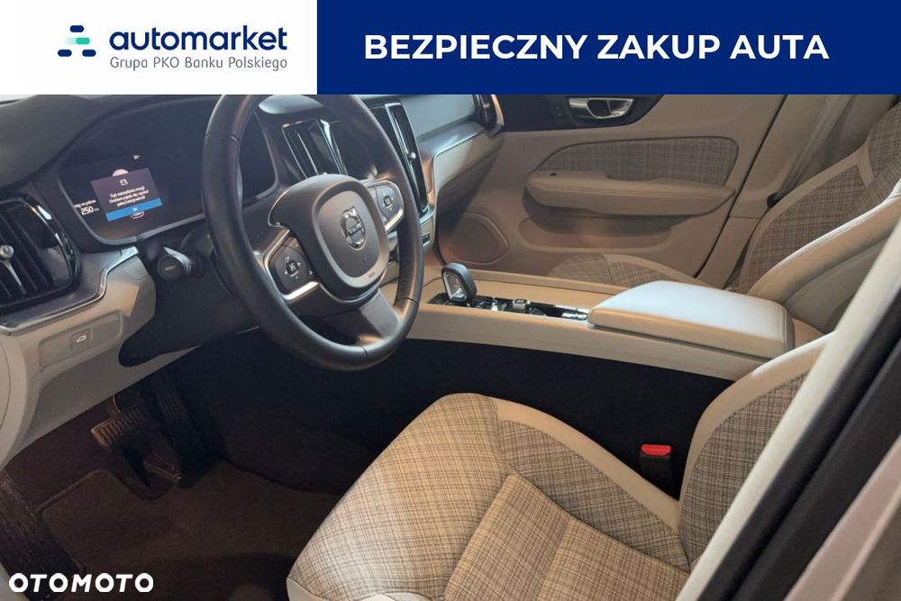Volvo V60 B4 D Core - 12
