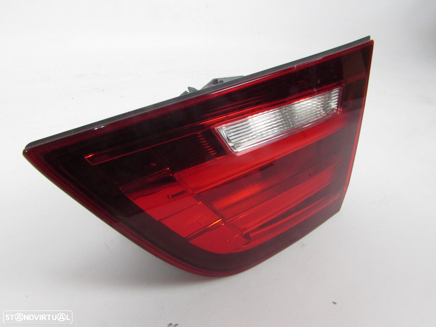 Farolim da mala Direito Seminovo/ Original BMW 3 Gran Turismo (F34) 63217286034 - 2