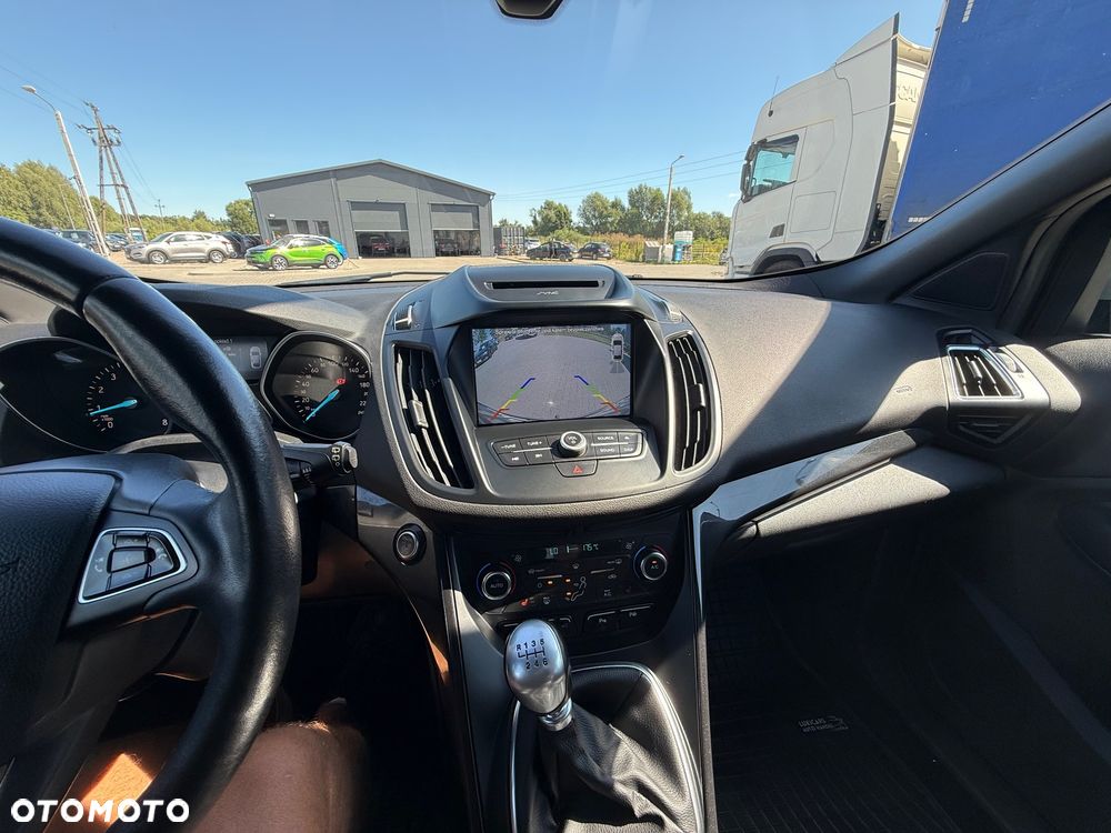 Ford Kuga 1.5 EcoBoost 2x4 ST-Line - 30