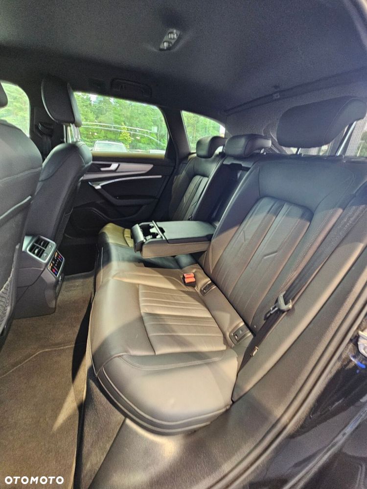 Audi A6 Avant - 32