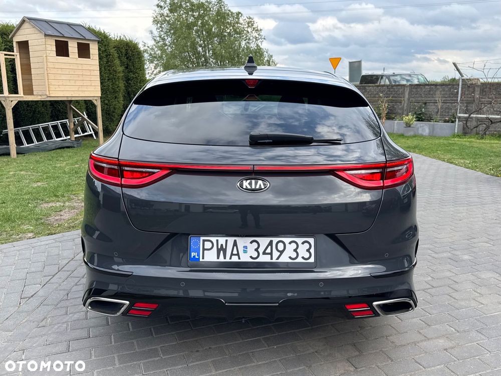 Kia ProCeed 1.6 T-GDI OPF GT - 33