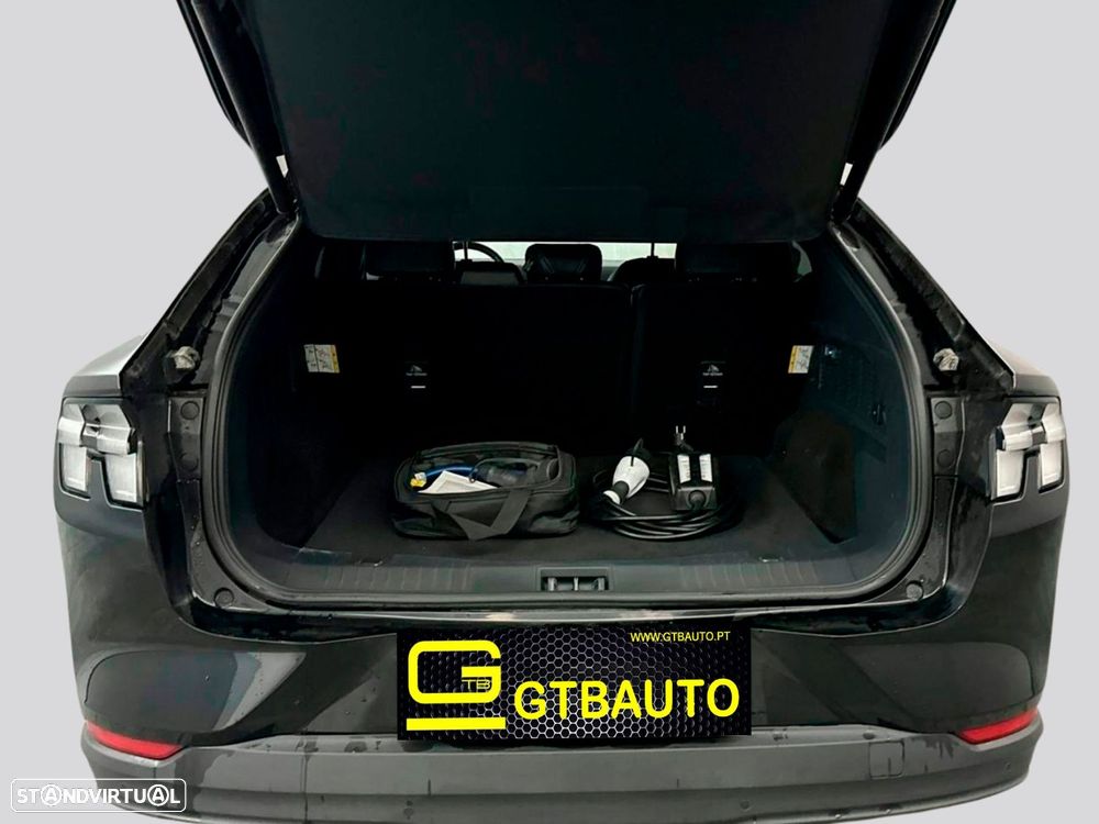 Ford Mustang Mach-E 75.7 kWh Premium AWD - 9