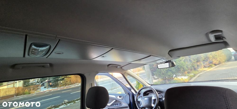 Ford Galaxy 2.0 TDCi Ghia - 37