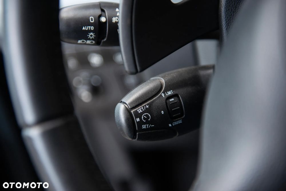 Citroën Berlingo Multispace e-HDi 90 FAP EGS6 Exclusive - 33