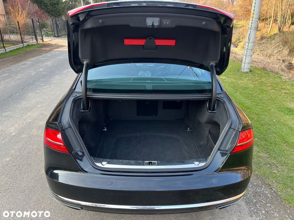 Audi A8 4.0 TFSI L Quattro - 8
