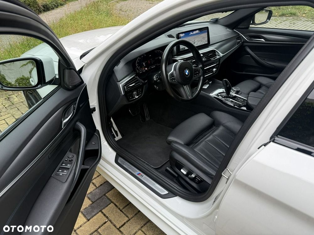 BMW Seria 5 530i xDrive M Sport sport - 6