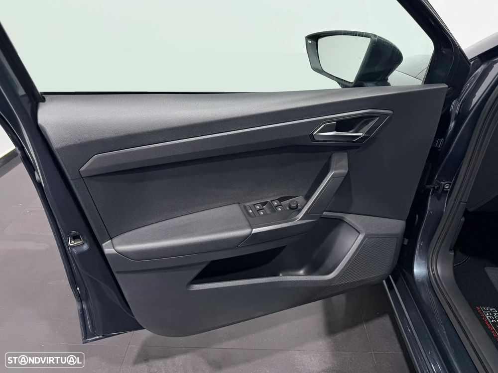 SEAT Ibiza 1.0 Reference - 18