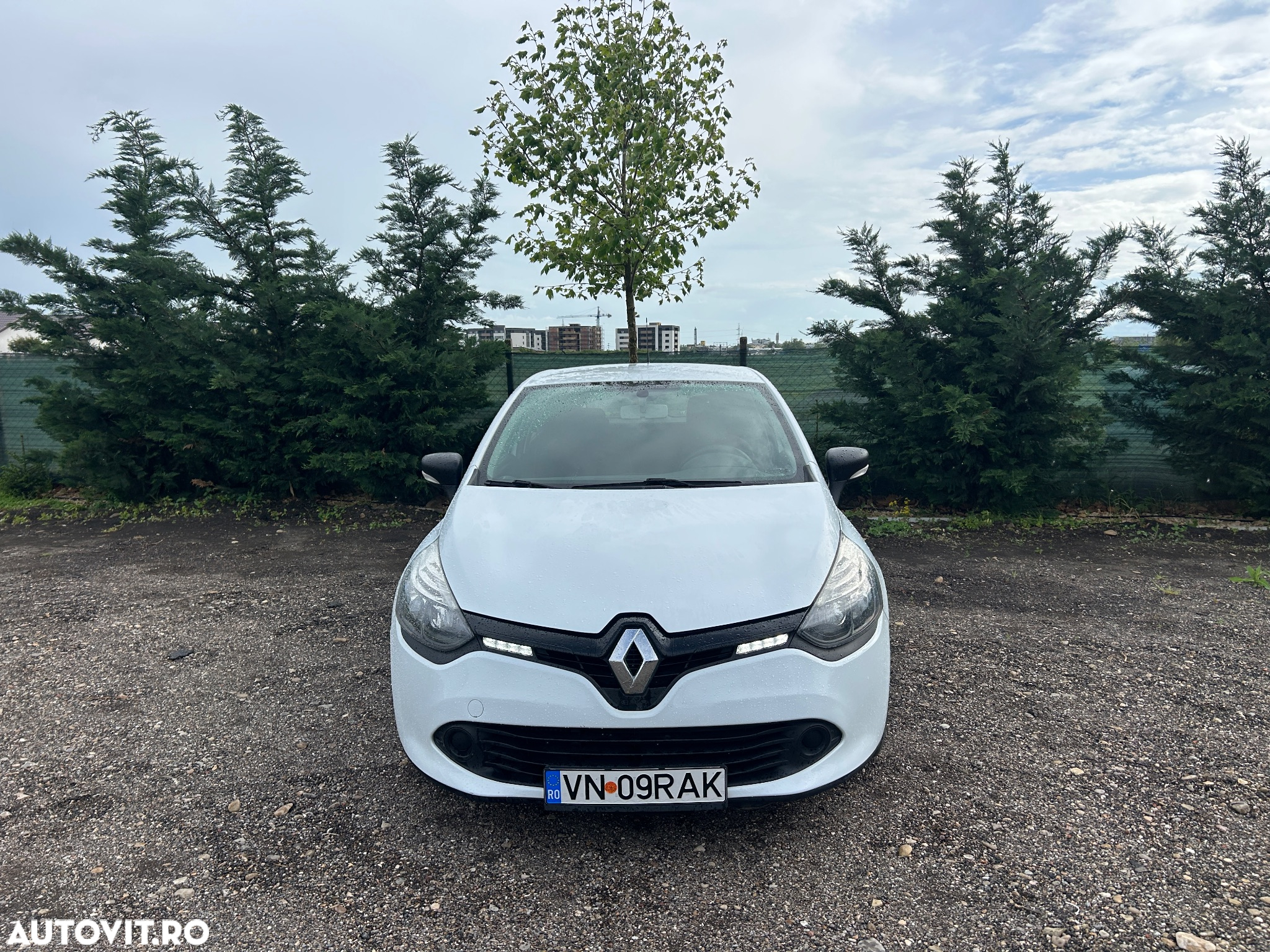 Renault Clio IV 1.5 dCi 90 Authentique - 11