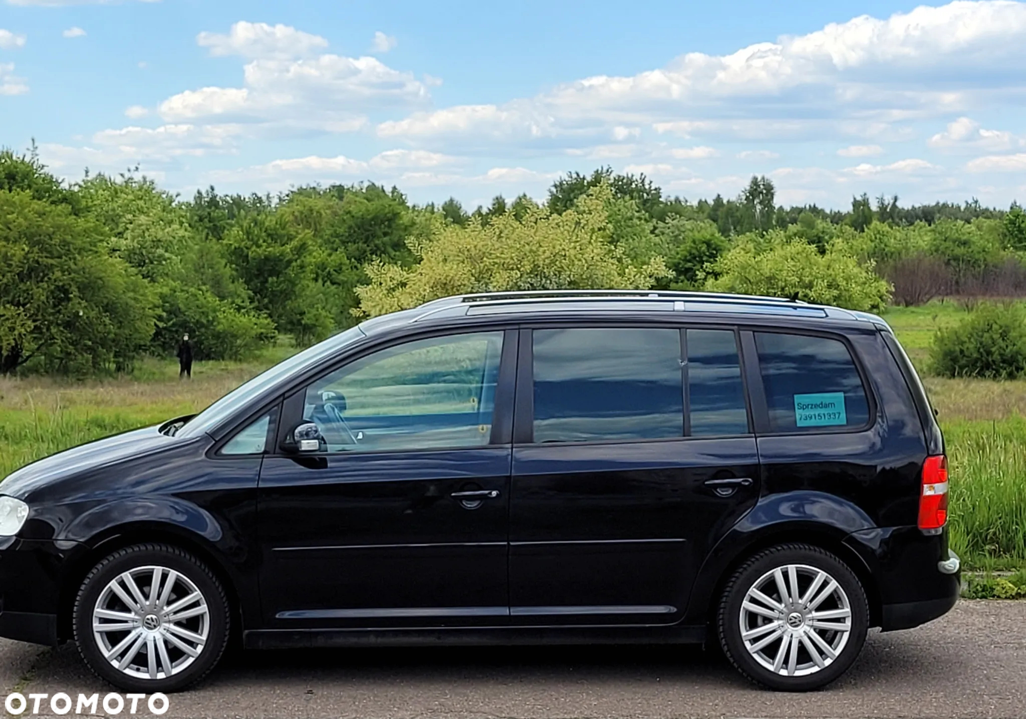 Volkswagen Touran 2.0 FSI Automatik Highline - 14