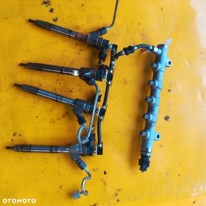 listwa wtryski hyundai kia 1.6 1.7 crdi 0445110589