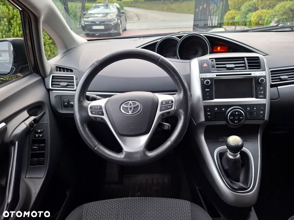 Toyota Verso 1.6 7-Sitzer Comfort - 14
