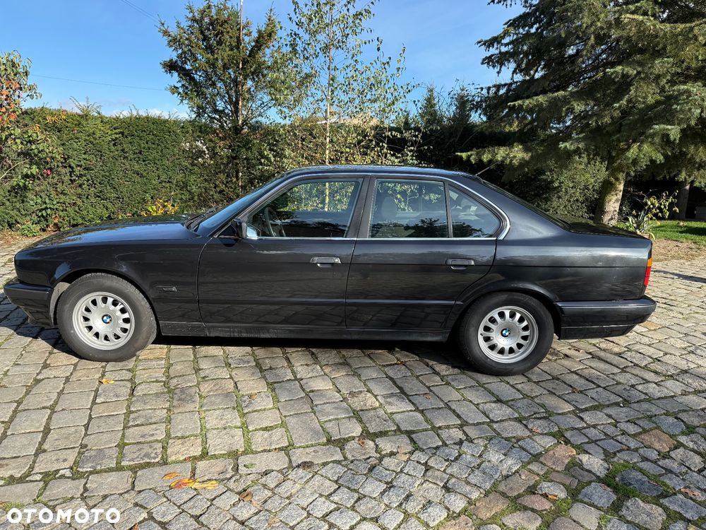 BMW Seria 5 525tds - 5