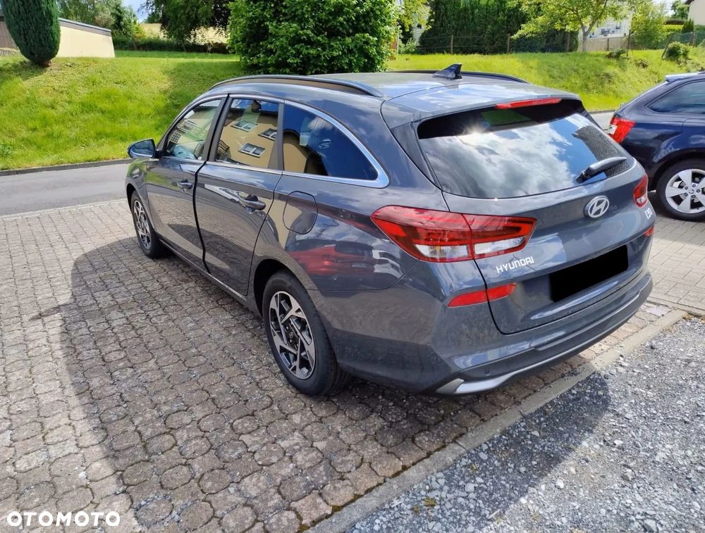 Hyundai i30 1.6 T-GDI Modern DCT - 4