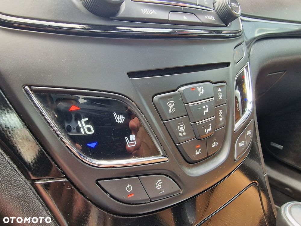 Opel Insignia 2.0 CDTI automatik Innovation - 27