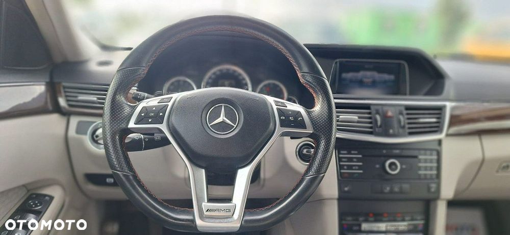Mercedes-Benz Klasa E - 14