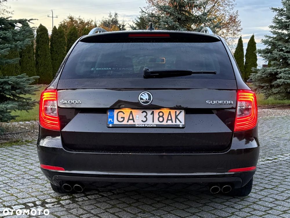 Skoda Superb 2.0 TSI Elegance DSG - 6