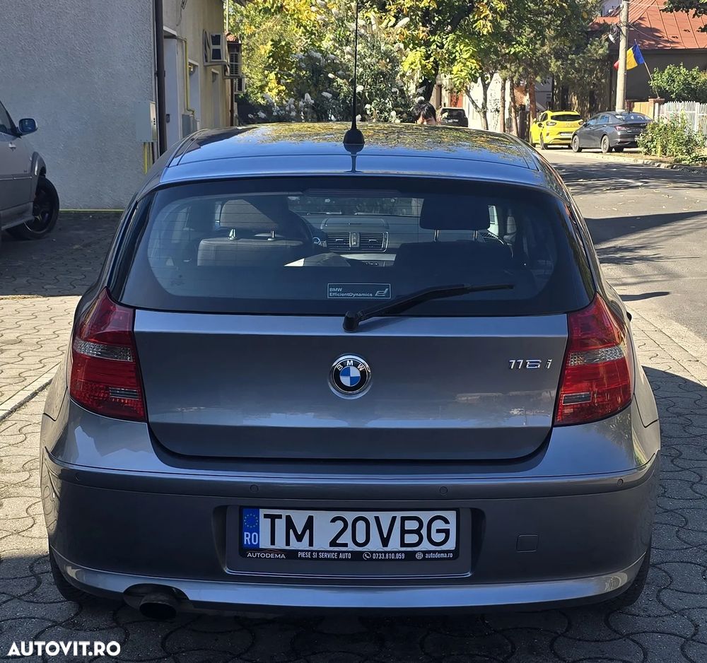 BMW Seria 1 116i - 2