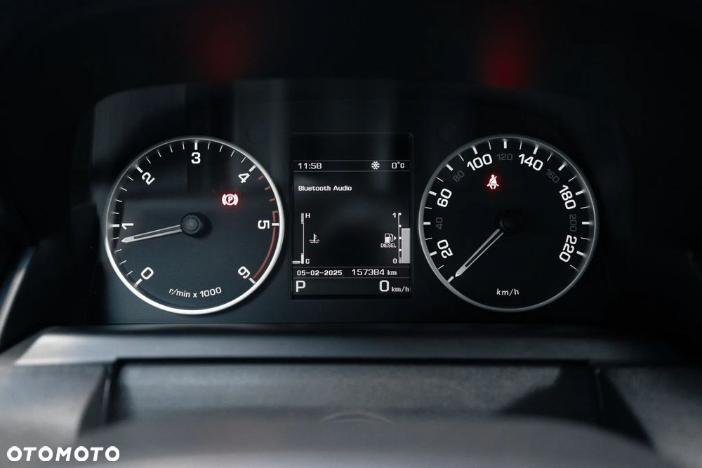Land Rover Discovery IV 3.0 SD V6 HSE EU6 - 23