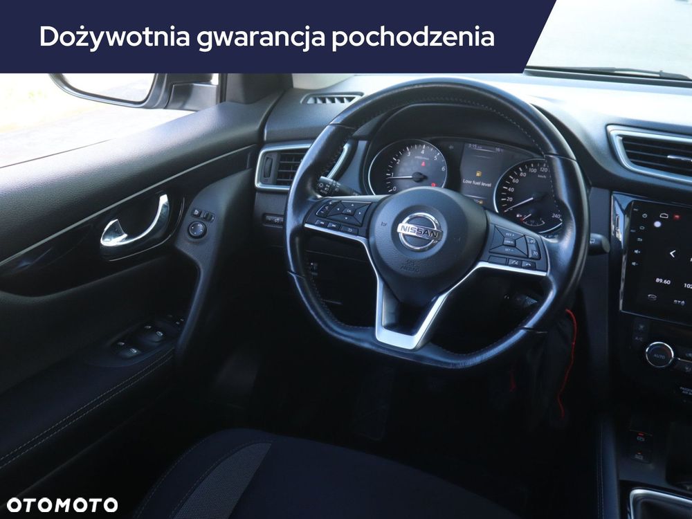 Nissan Qashqai - 9