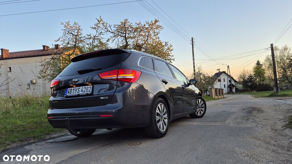 Kia Ceed 1.6 GDI ISG Spirit - 3