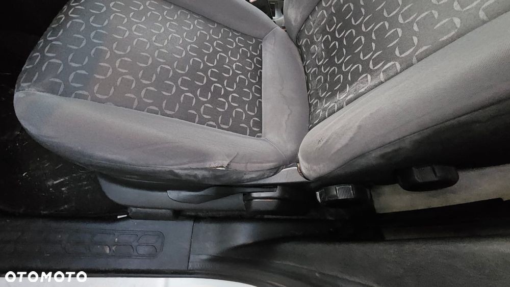 Fiat Doblo Cargo - 12