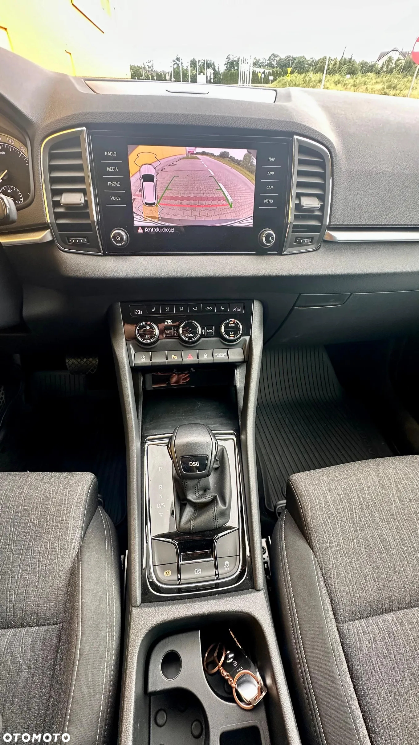 Skoda Karoq 1.5 TSI ACT 4x2 Style DSG - 17