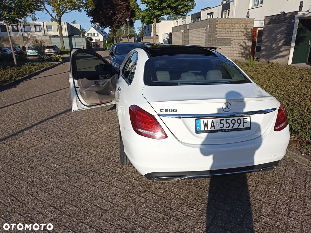 Mercedes-Benz Klasa C 300 7G-TRONIC - 8
