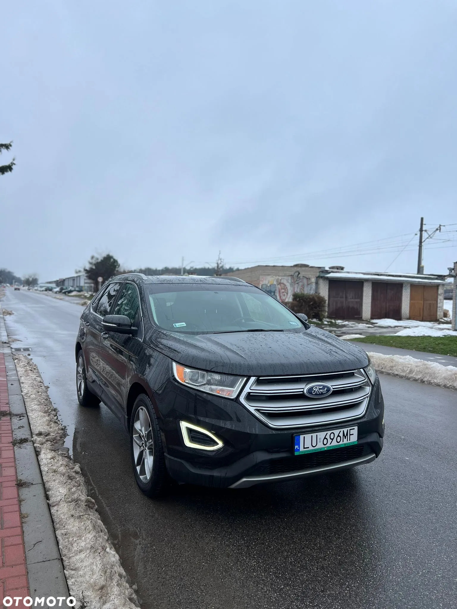 Ford Edge - 12