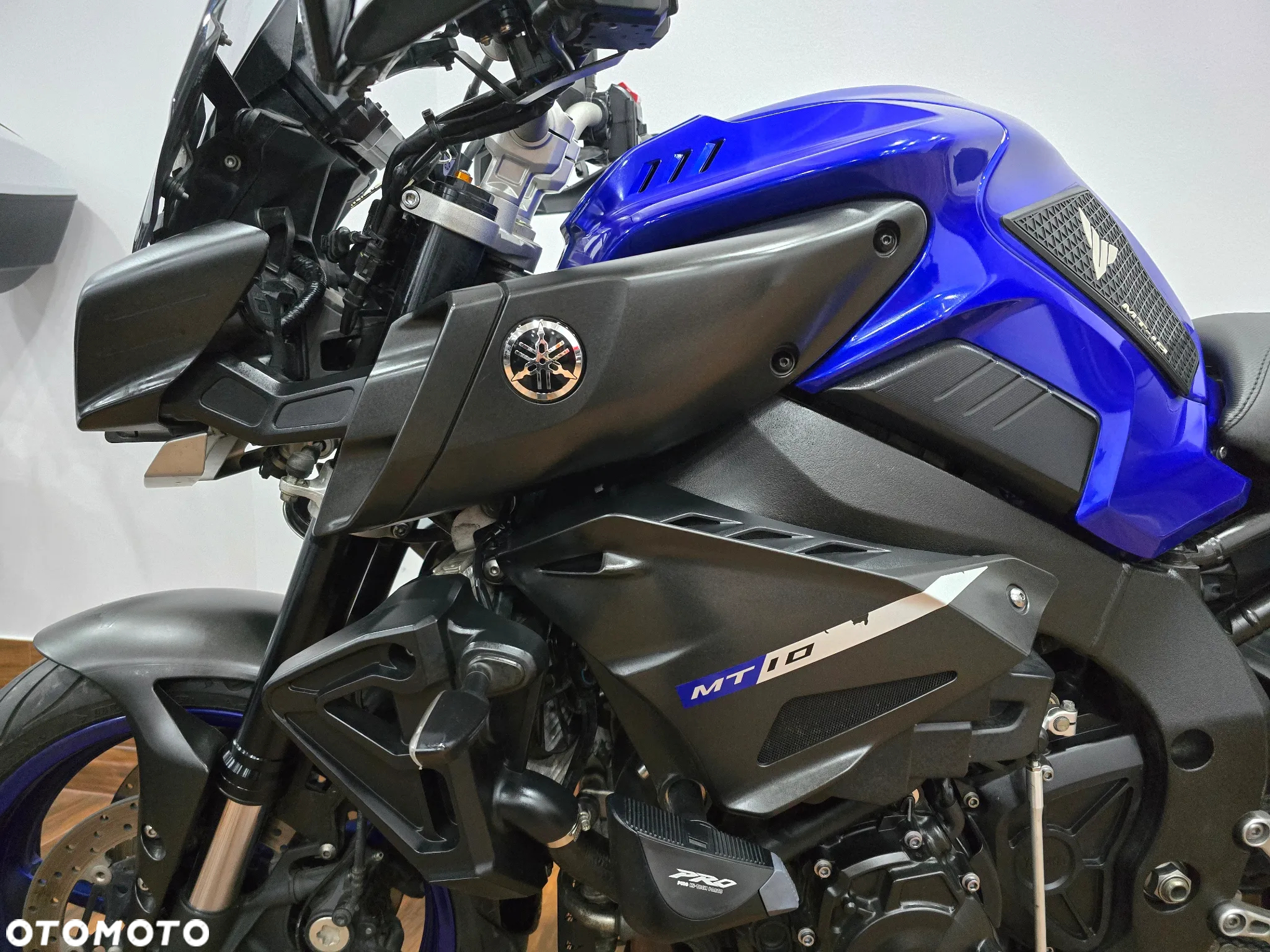 Yamaha MT - 22