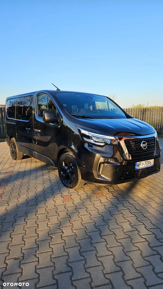 Nissan NV300 - 2