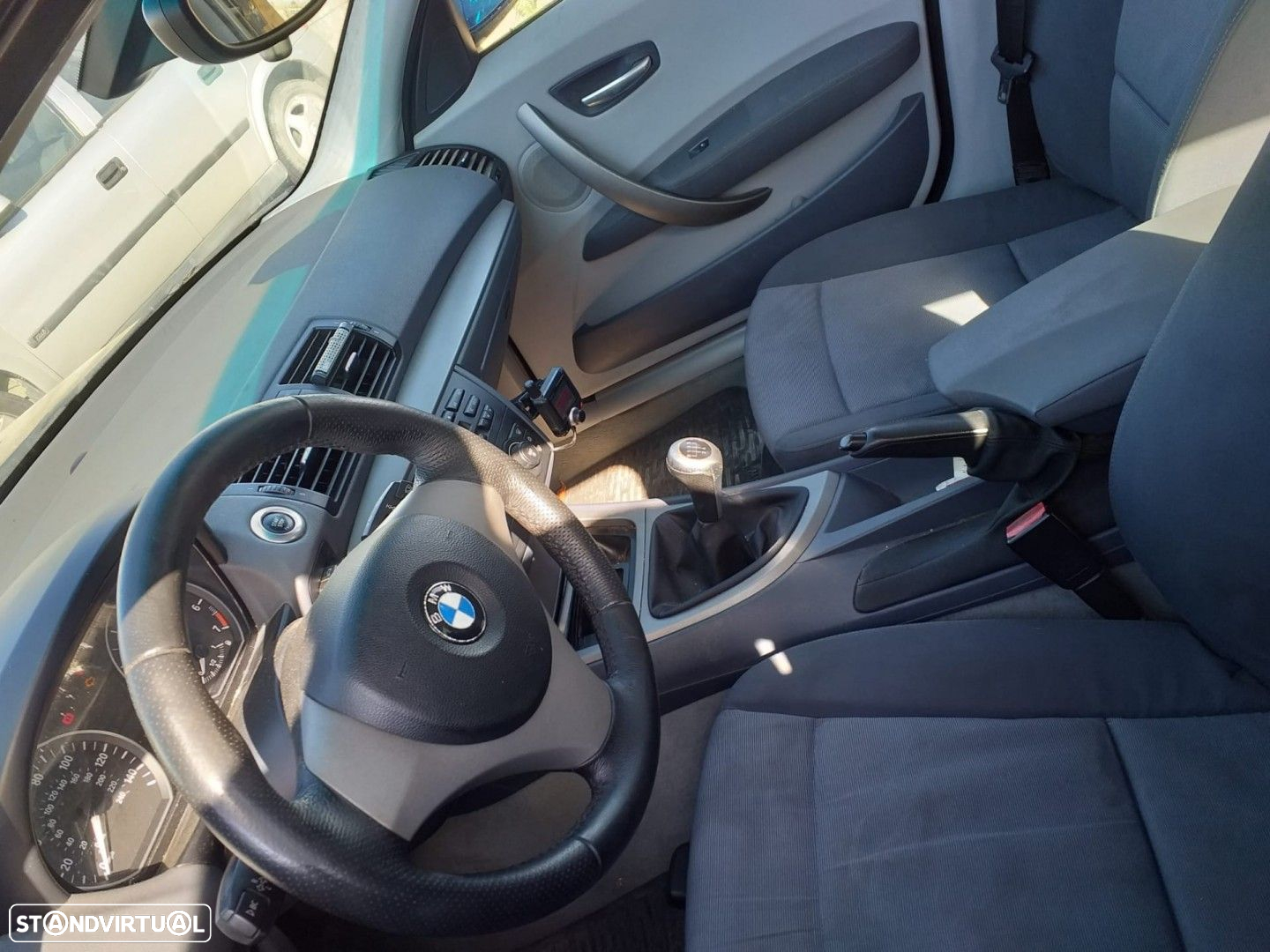 BMW 116i de 2007 disponível para peças e81 e87 - 6