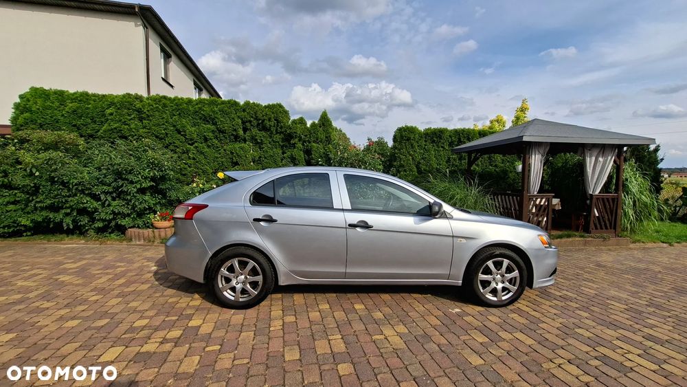 Mitsubishi Lancer 1.5 - 6
