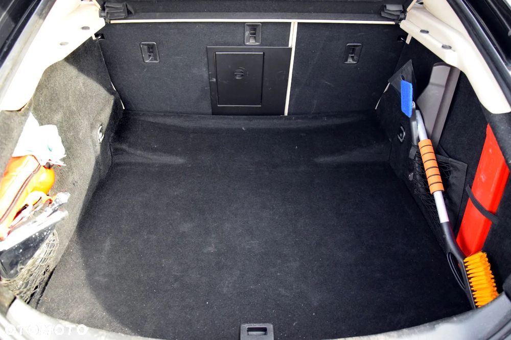 Opel Insignia 2.0 T Cosmo 4x4 - 10