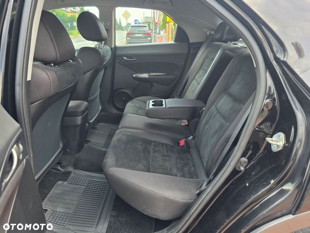 Honda Civic 1.4 i-VTEC Sport - 14
