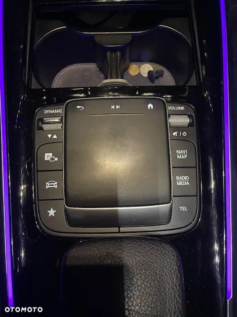 Mercedes-Benz GLA 200 Business Edition - 23