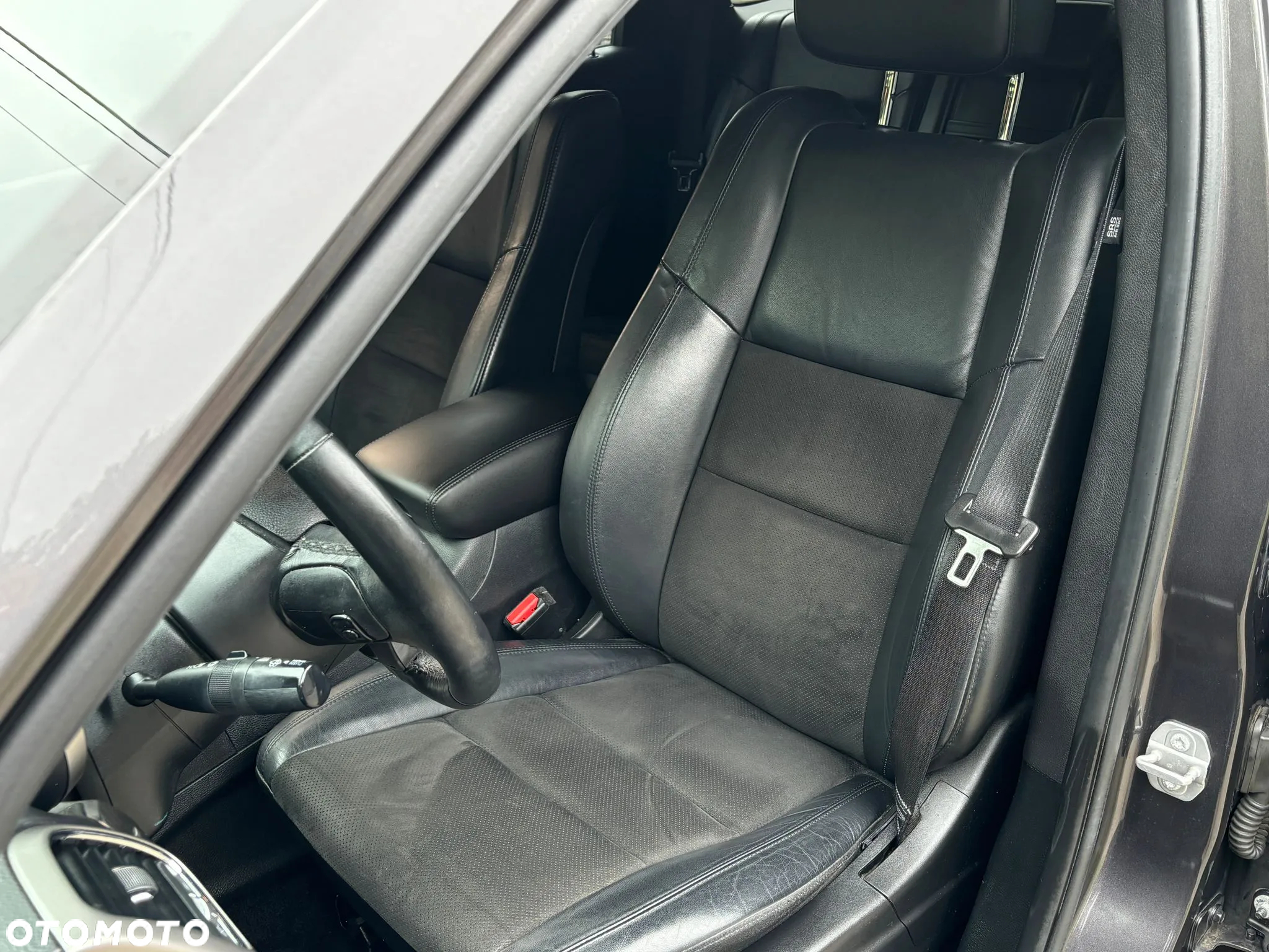 Jeep Cherokee - 22