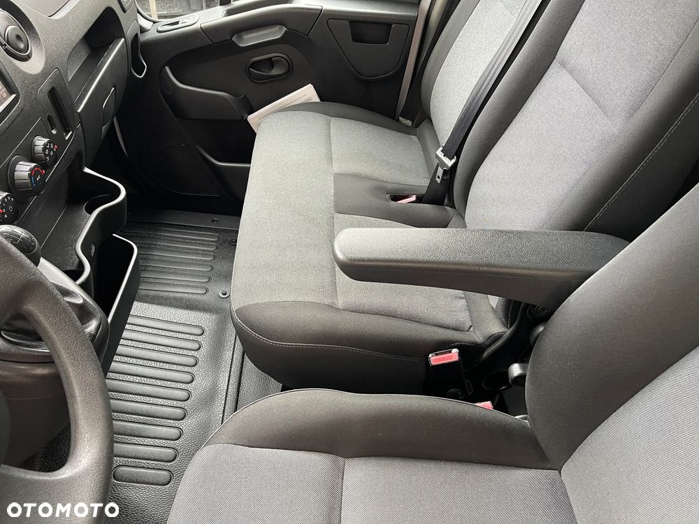 Renault Master Izoterma Winda - 23