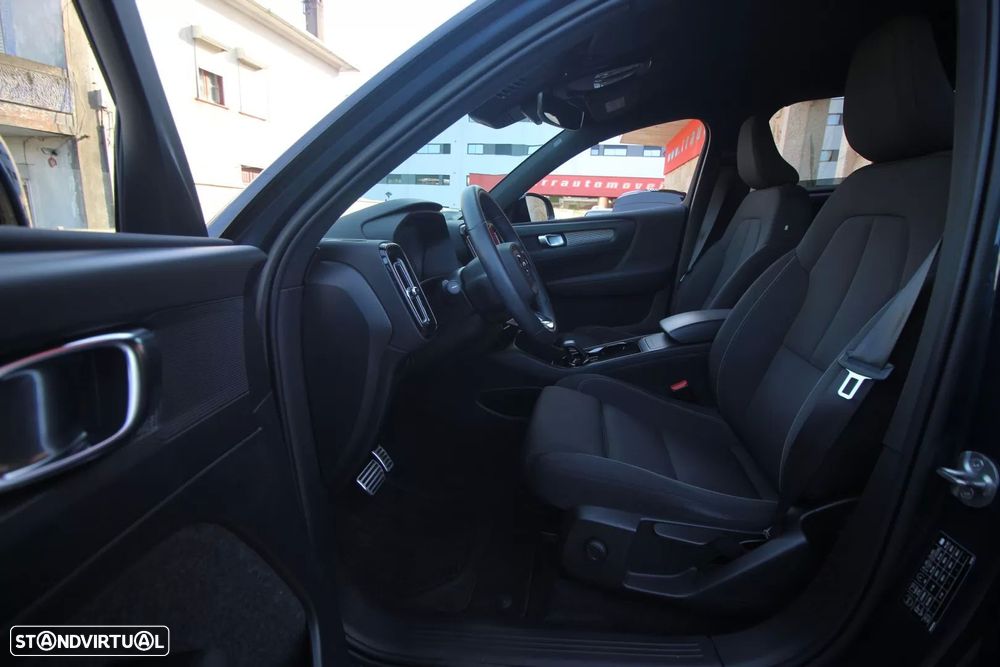 Volvo XC 40 Recharge Plus - 16