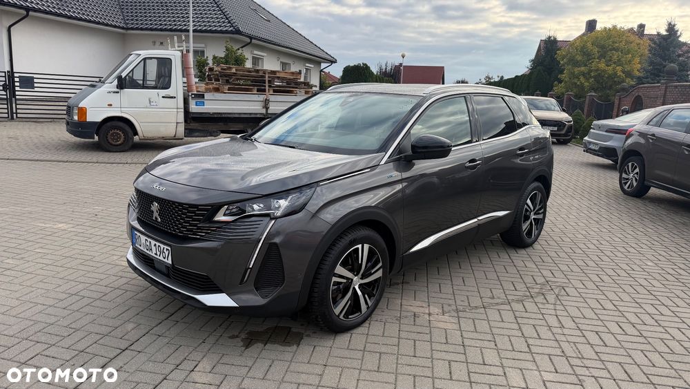 Peugeot 3008 1.6 PureTech HYbrid4 GT S&S EAT8 - 1