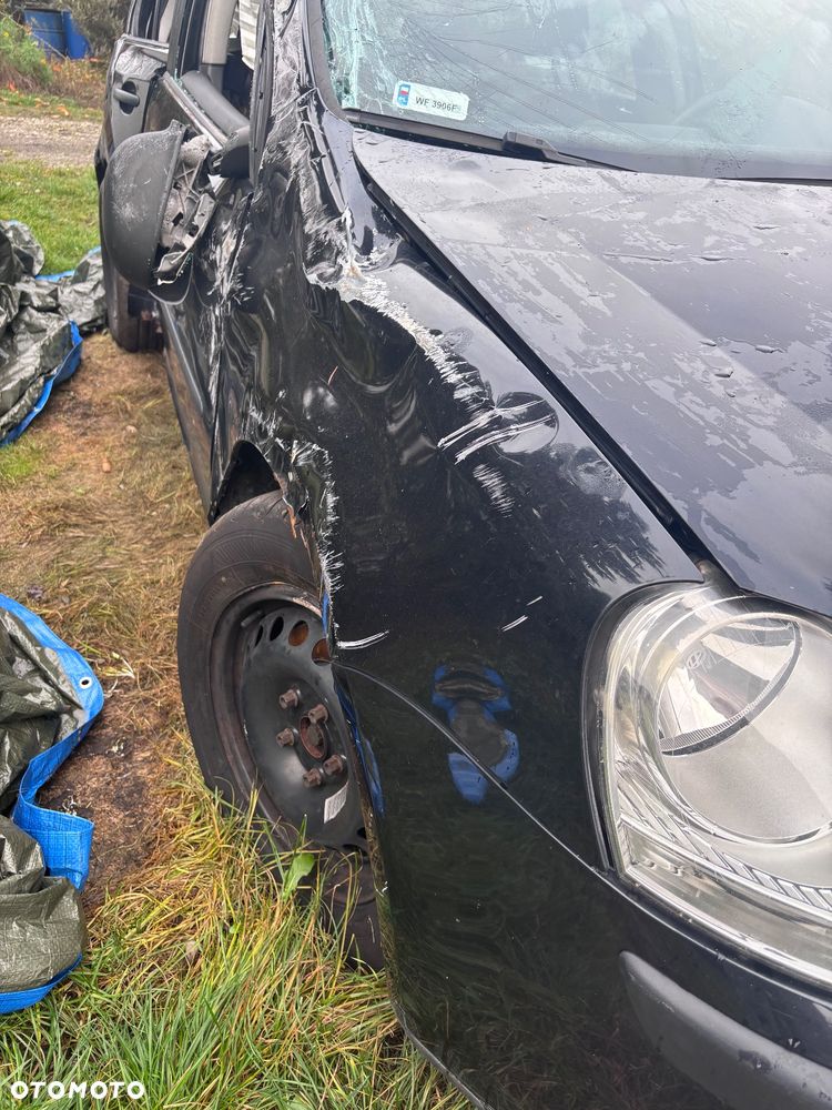 Volkswagen Golf V 1.9 TDI Trendline - 6