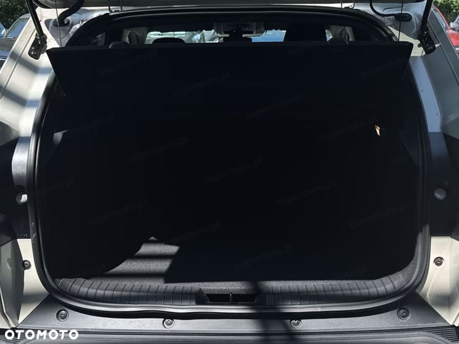 Dacia Duster 1.6 Full Hybrid 140 Journey+ MMT - 12