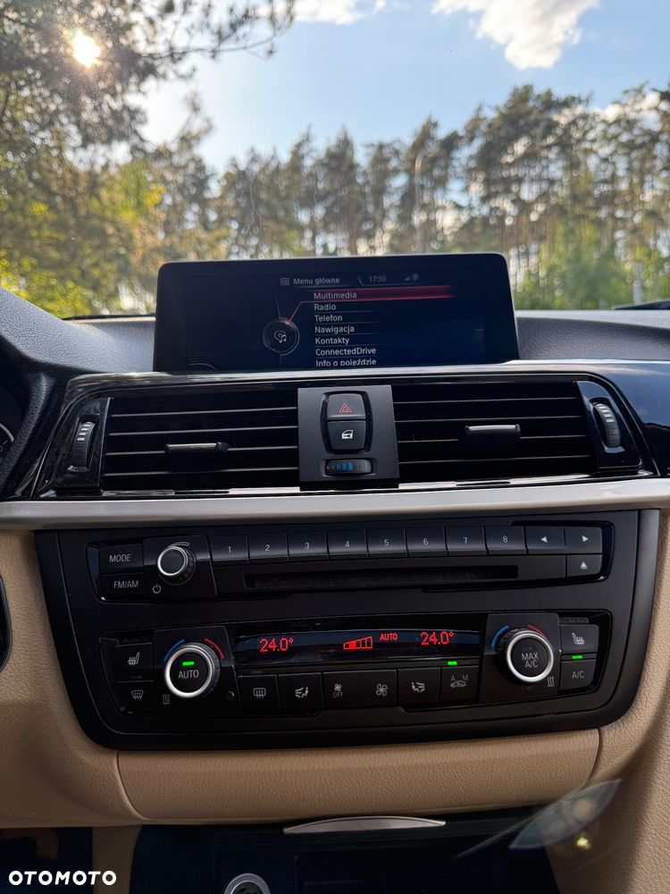 BMW Seria 3 328i xDrive - 15