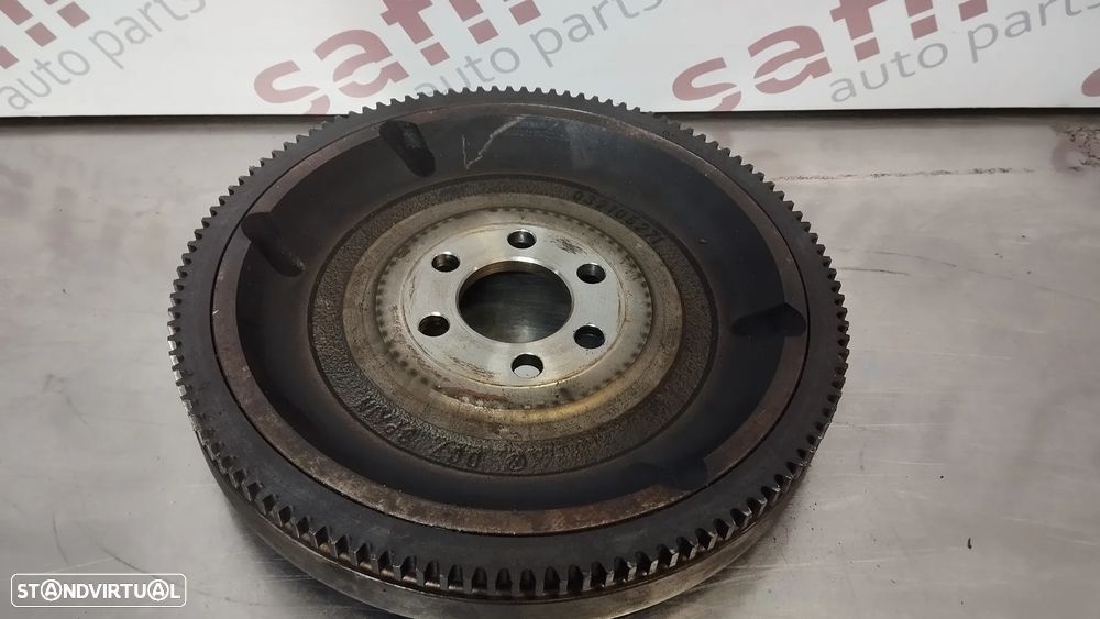 VOLANTE DO MOTOR SEAT IBIZA / VOLKSWAGEN POLO 1.0MPI 1.4MPI 99-01 REF. 032105271 - 2