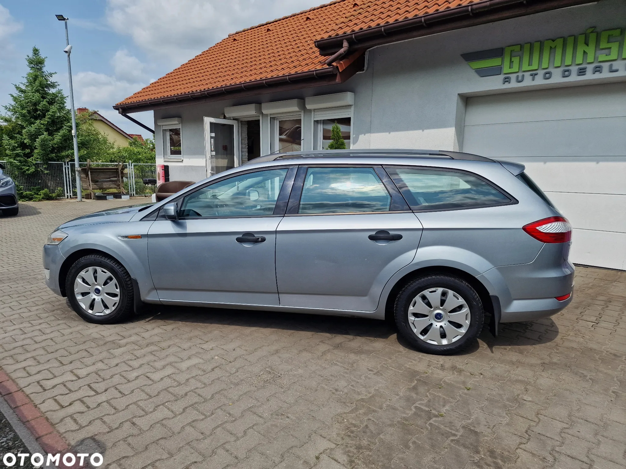 Ford Mondeo 1.8 TDCi Ambiente - 9