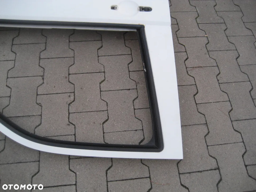 VW T5 T 5 transporter drzwi przód prawe - 12