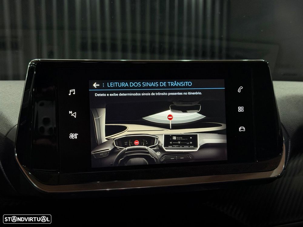 Peugeot 2008 1.2 PureTech Allure Pack - 25