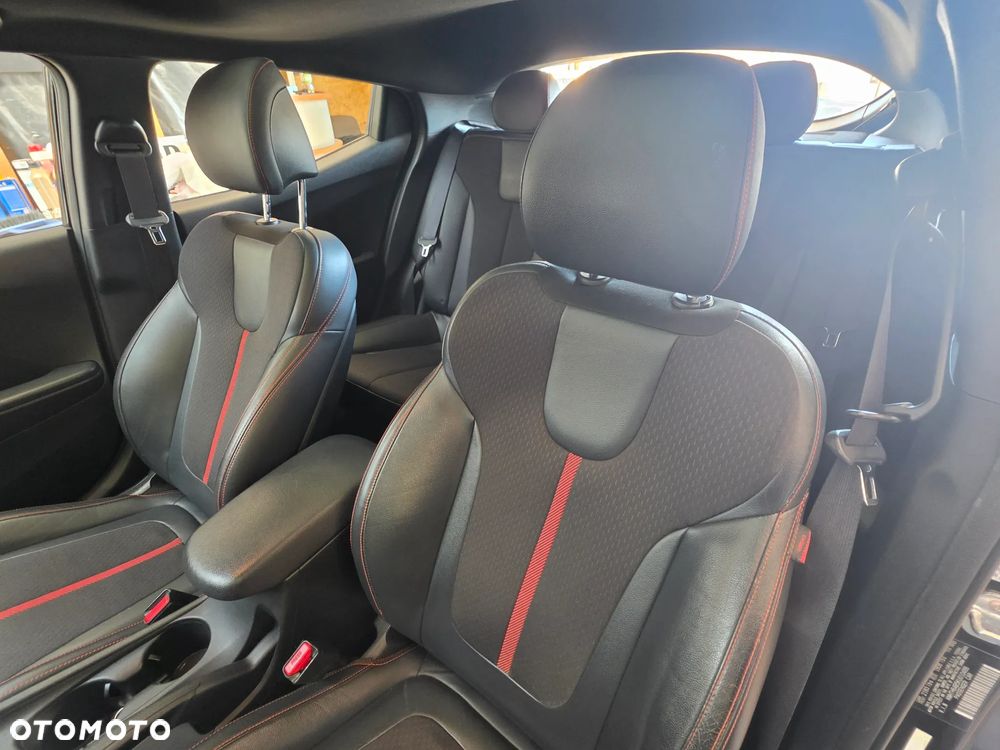 Hyundai Veloster 1.6 Turbo Automatik Premium - 23